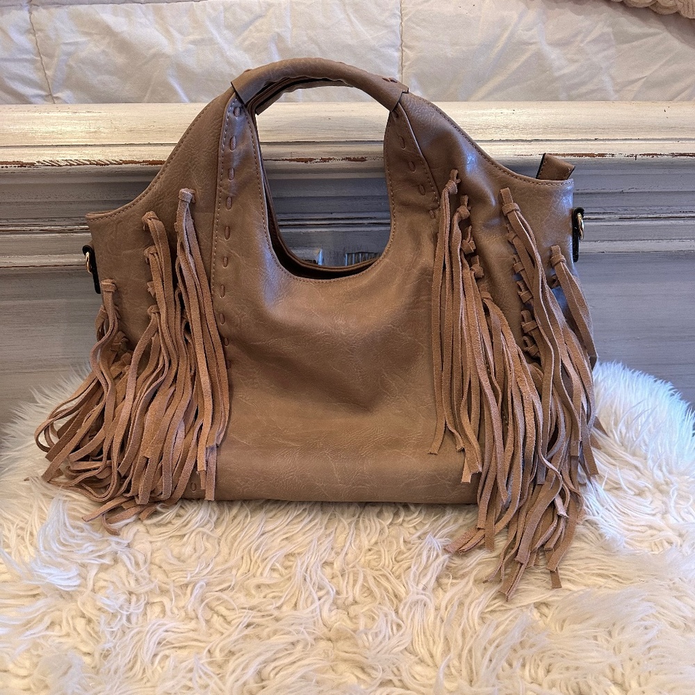 Fringe purse